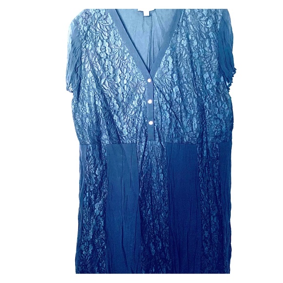 Dress - Picture 1 of 7